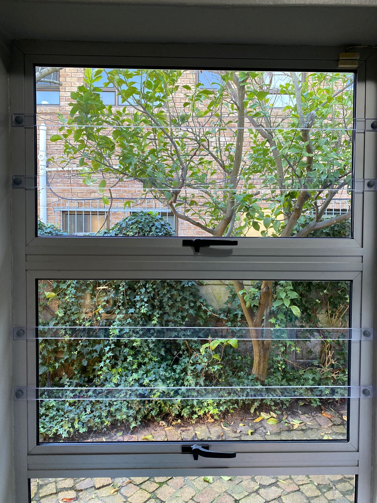 KE GLASS & ALUMINIUM